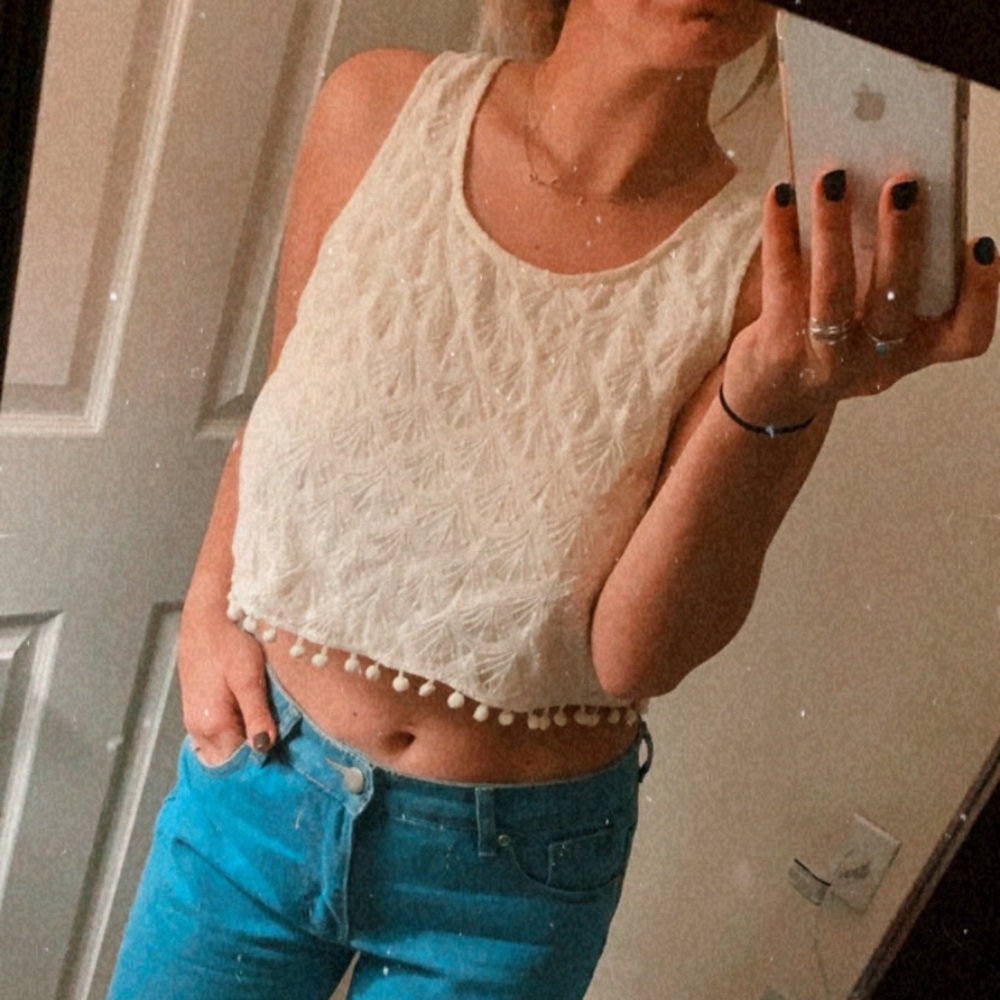Cropped Tank with Fringe